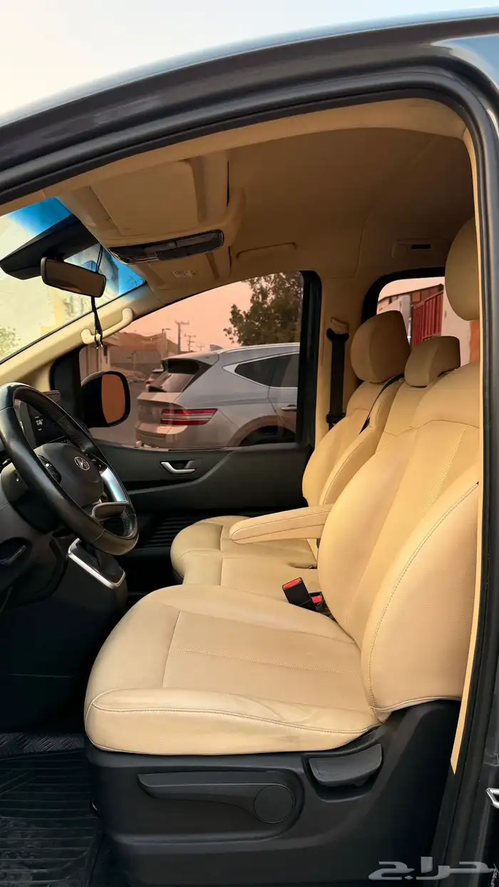 هونداي ستاريا 2022 ( ديزل ) فل كامل 7