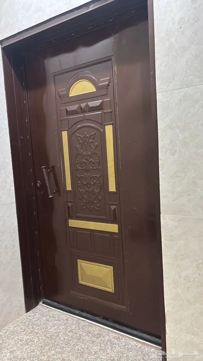 شقة للايجار 5 غرف دور ثاني 3