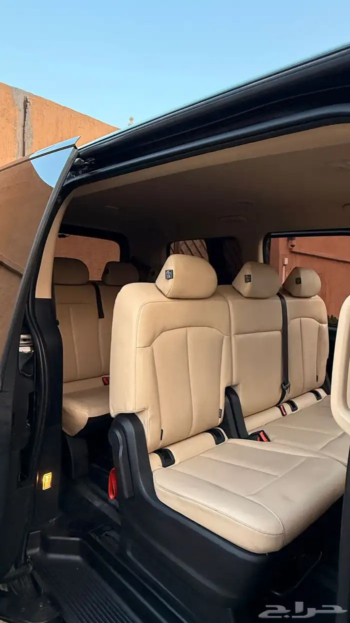 هونداي ستاريا 2022 ( ديزل ) فل كامل 16