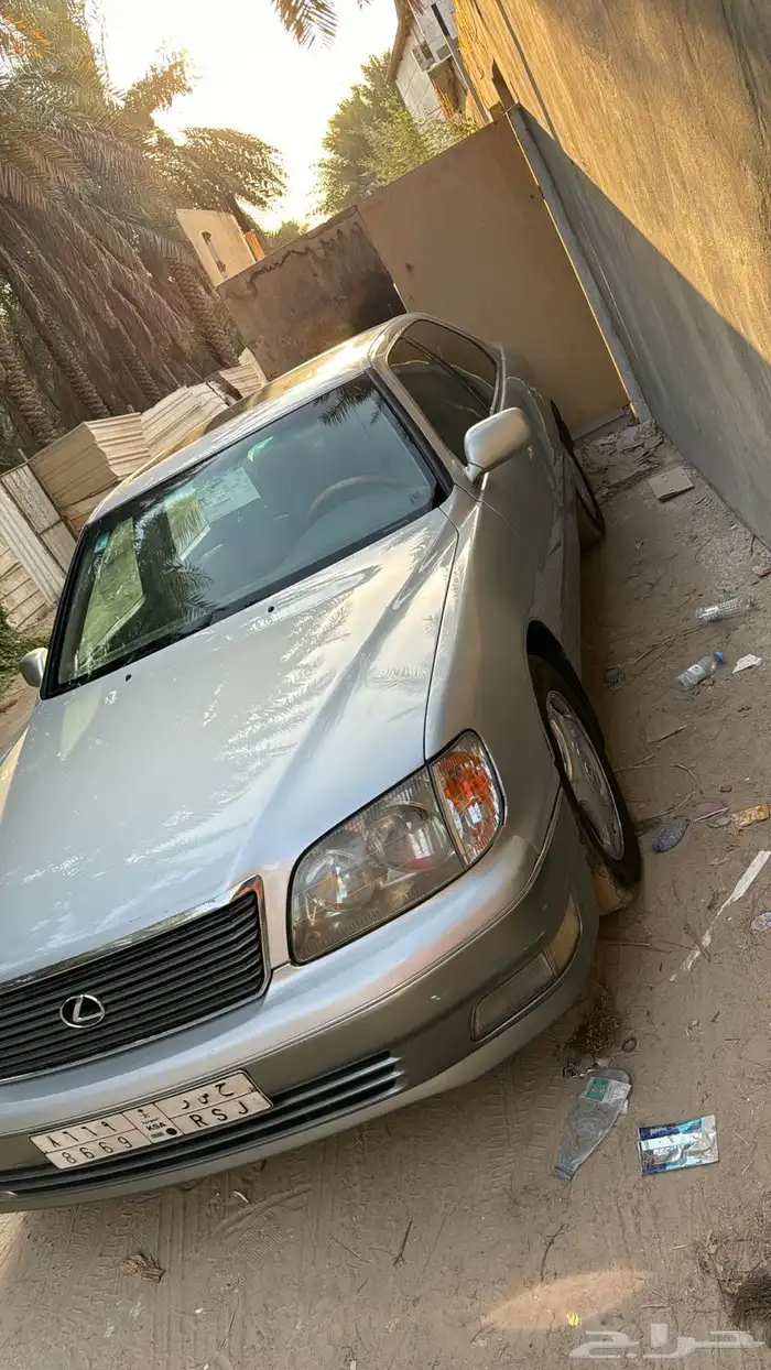 لكزس LS400 موديل 1999 2