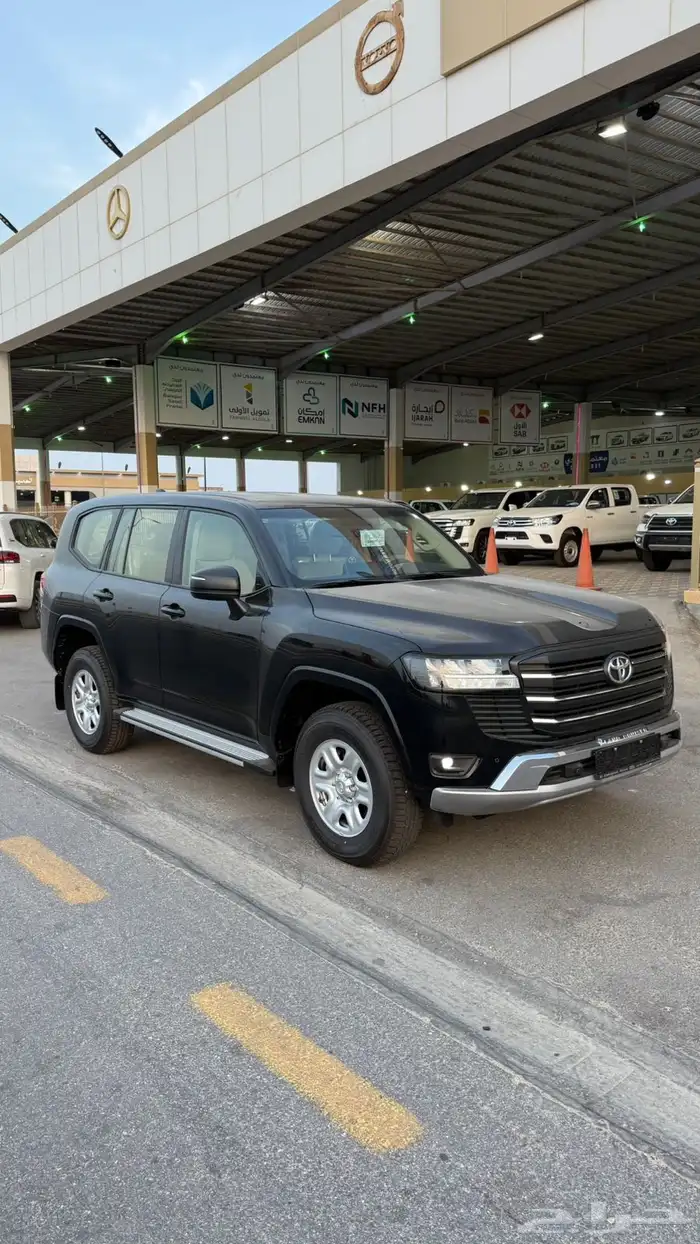 تويوتا لاندكروزر 2025 هدد تنفس طبيعي أقل سعر 5