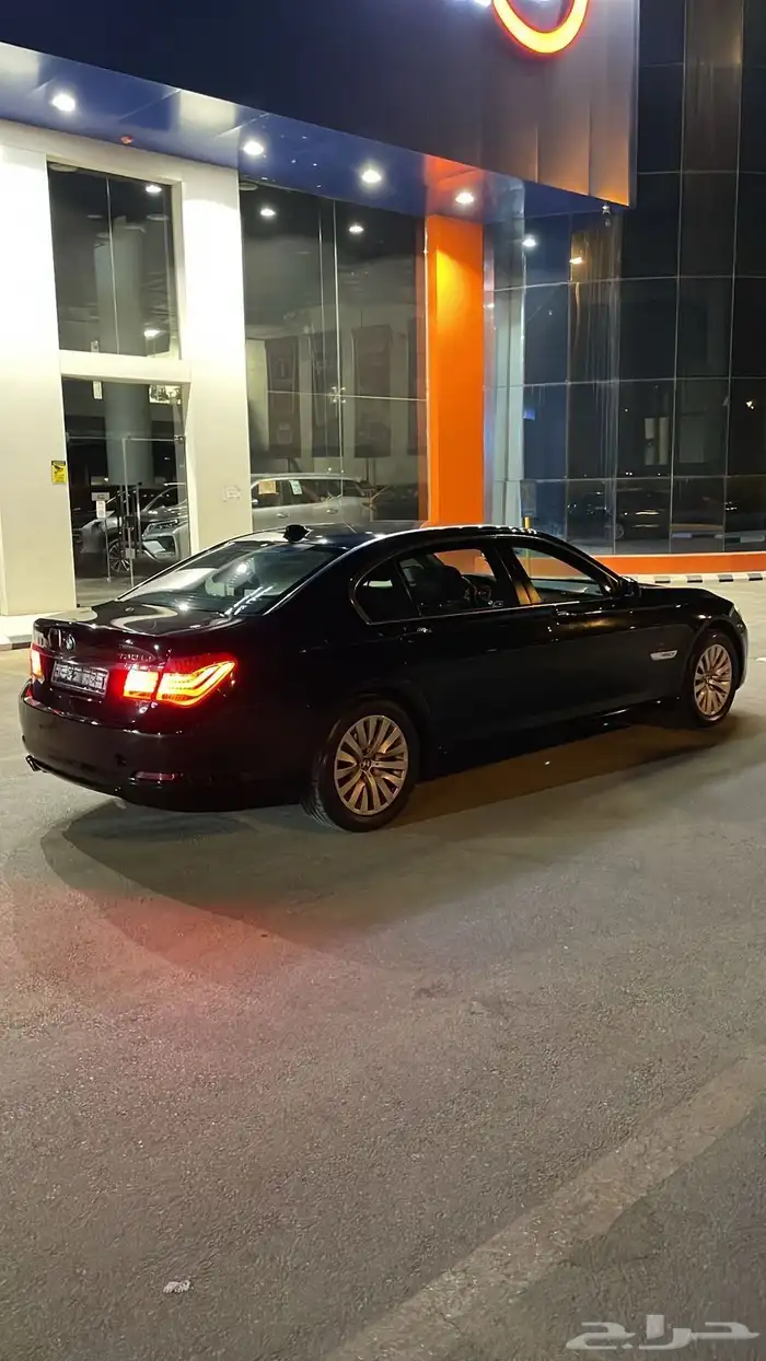 bmw 730 2012 للتشليح قير مخبط 2