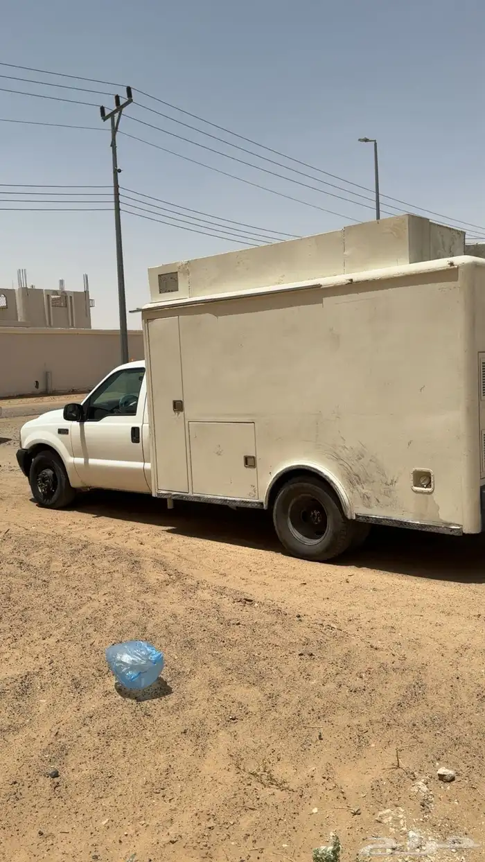 كرفان فود ترك فورد 2001 1