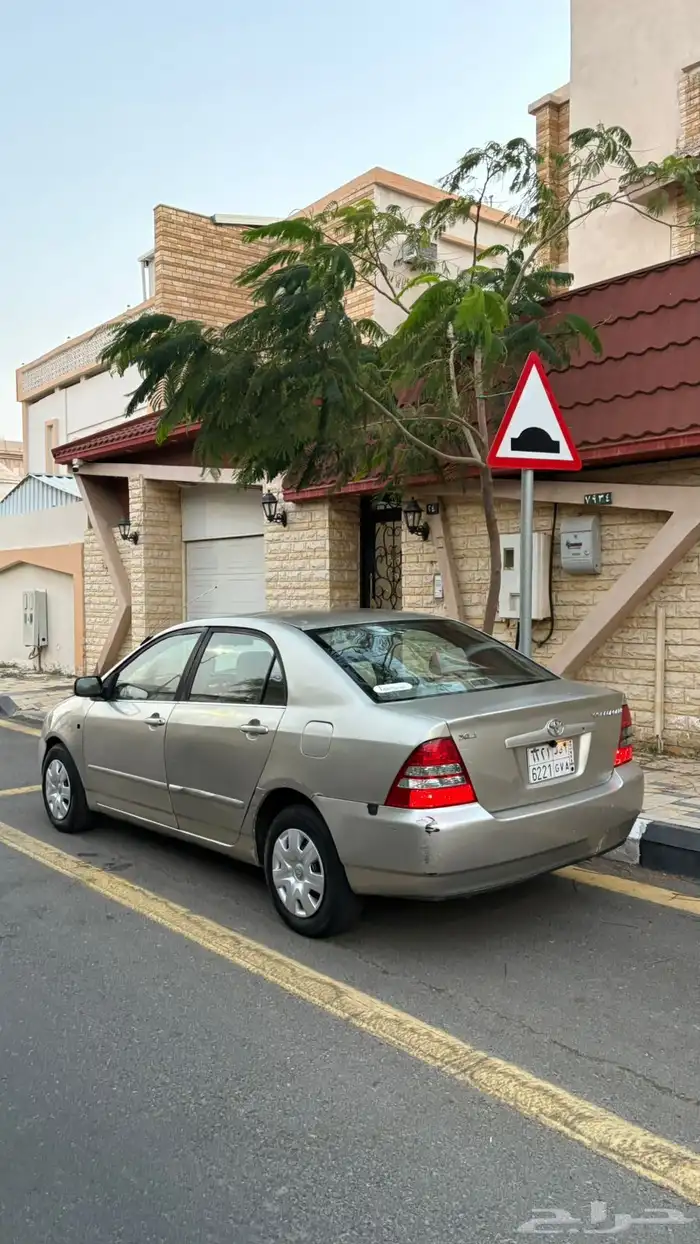 للبيع كورولا 2004 2