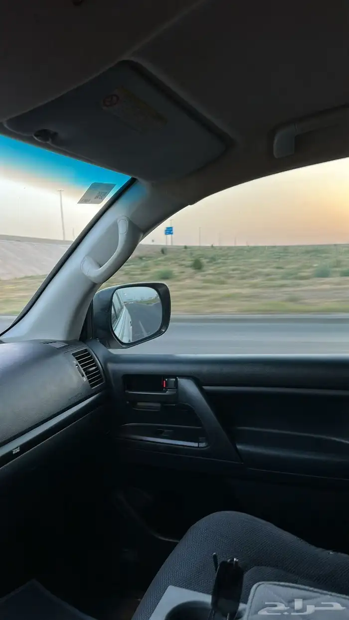 جيب لاندكروزر جي2011 6