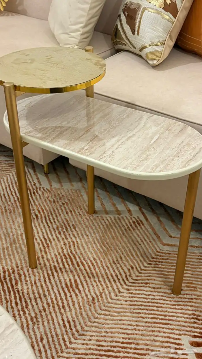 كنب مع طاولاته 2