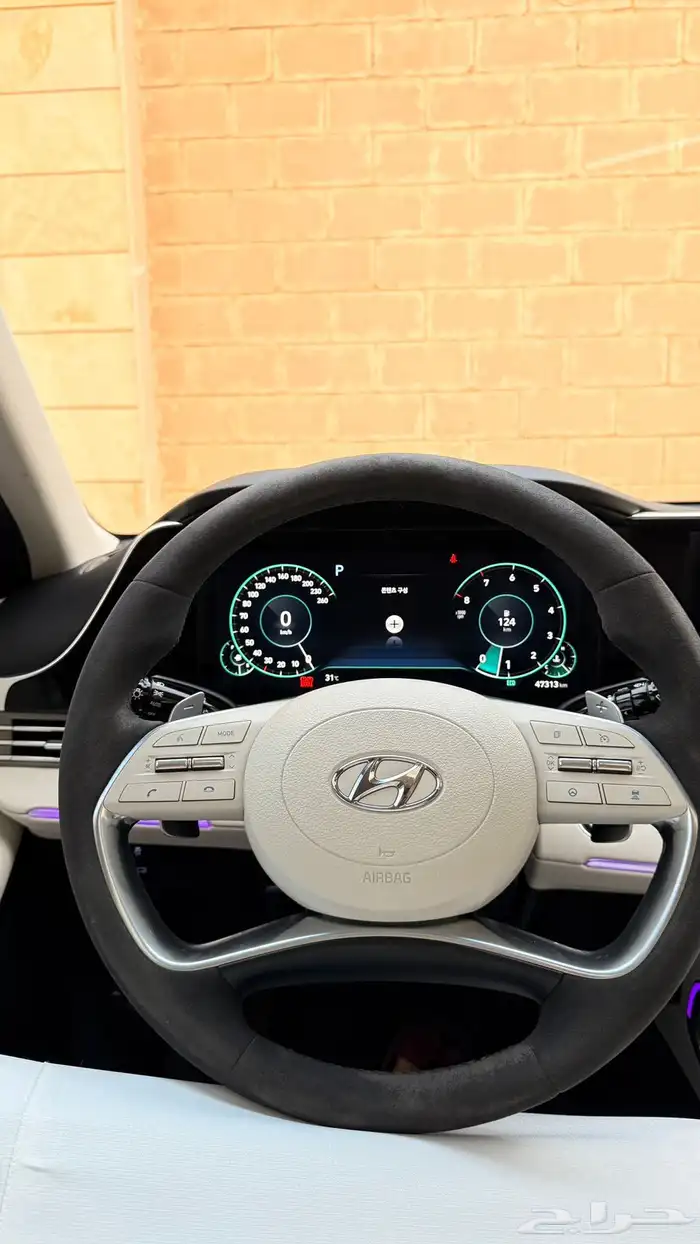 هونداي ازيرا 2022 ( بنزين ) v6 فل كامل بانوراما 8