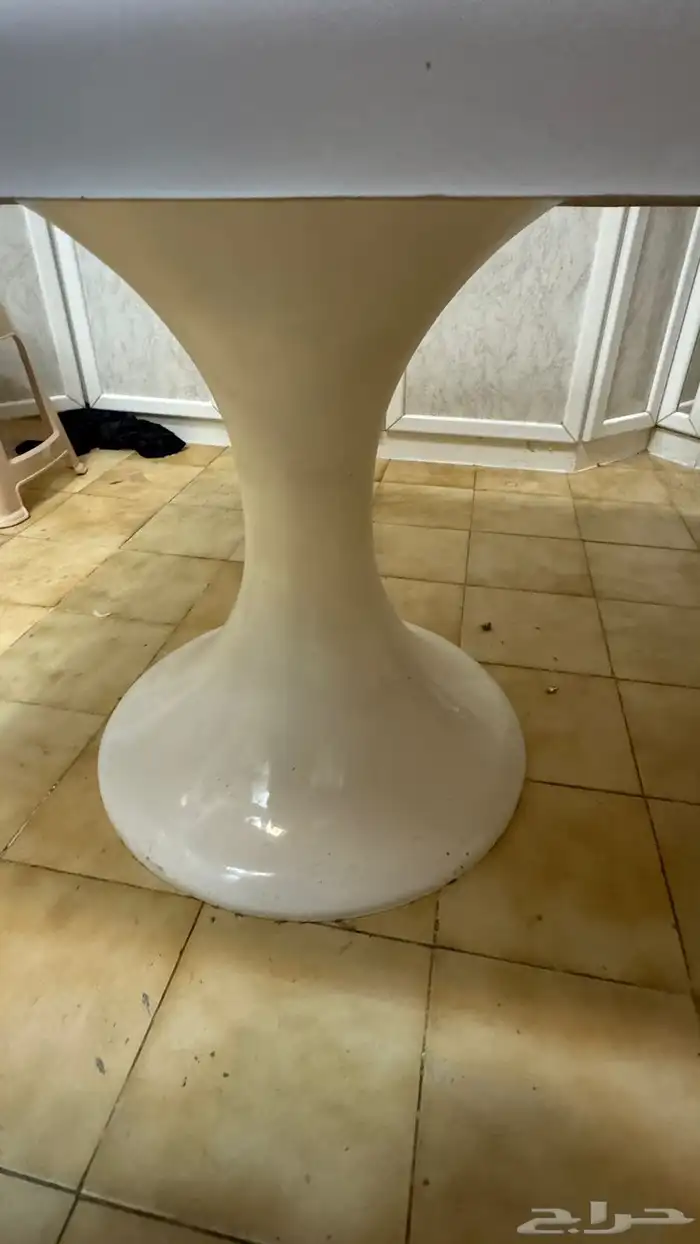 طاوله طعام فايبر جلاس 1