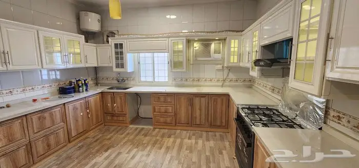 مطبخ صاج 9م جاهز للفك والنقل   علوي سفلي بإضاءة   المدينة 0