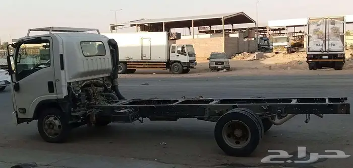 ايسوزو دينا تيربو شاص 5 متر 2011 3