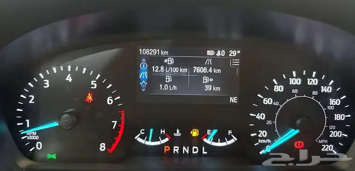 فورد اكسبلورر 2022 10