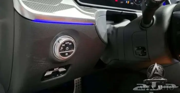 مرسيدس C200 AMG Line 2025 16