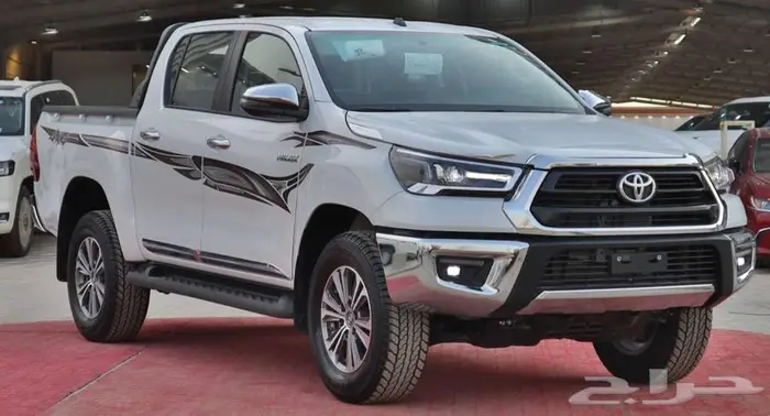 تويوتا هايلوكس SGLX 2025 فل كامل بنزين تومتيك وعادي للتقسيط 0