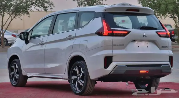 ميتسوبيشي اكسباندر HL فل كامل 2025 سعودي مبيعات البنوك 15