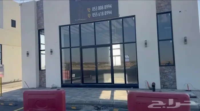 للإيجار محلين درايف ثرو بخميس مشيط - طريق الامير سلطان 5