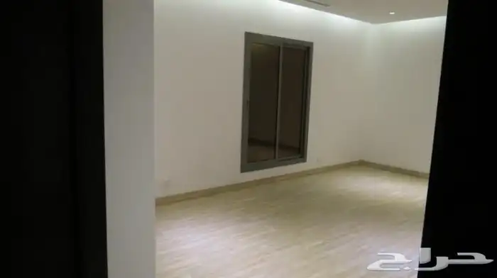 شقة 7 غرف في السلامه بنت هاوس 75 الف 4