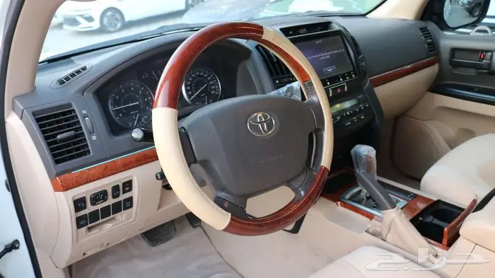 تويوتا جي اكس ار موديل 2015 قير اوتماتيك بنزين 5