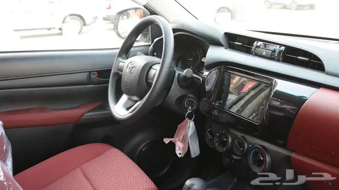 هايلكس غمارتين 2025 جي ال اوتوماتيك ديزل سلق ابيض 7