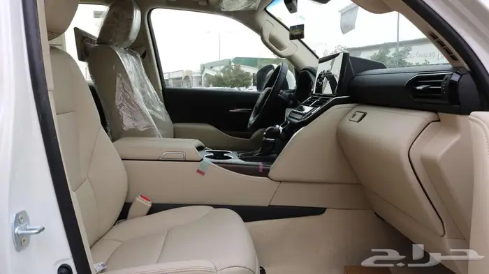 تويوتا لاندكروزر ( GXR-L4 ) 2025 سعودي 11