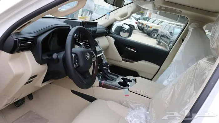 تويوتا لاندكروزر ( GXR-L4 ) 2025 سعودي 16