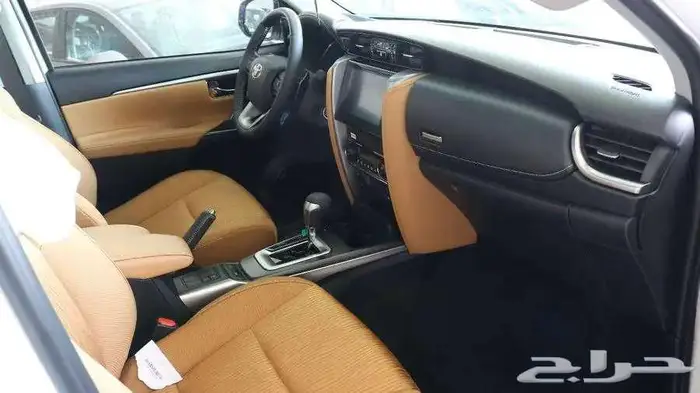 تويوتا فورشنر بنزبن وديزل دبل وبدون دبل 2025 كاش واقساط 5