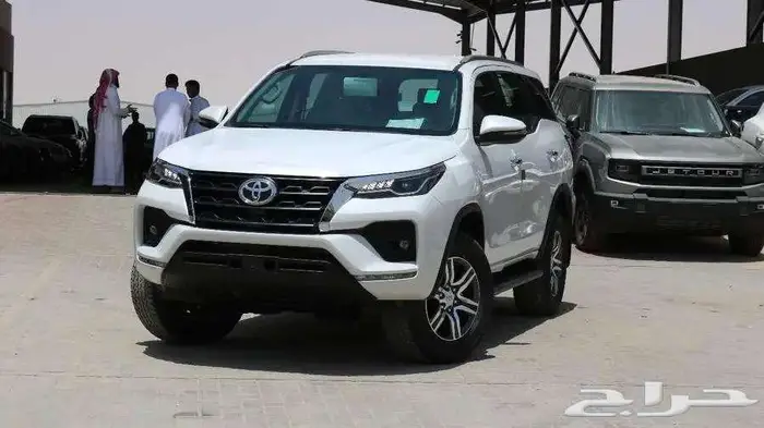 تويوتا فورشنر بنزبن وديزل دبل وبدون دبل 2025 كاش واقساط 3