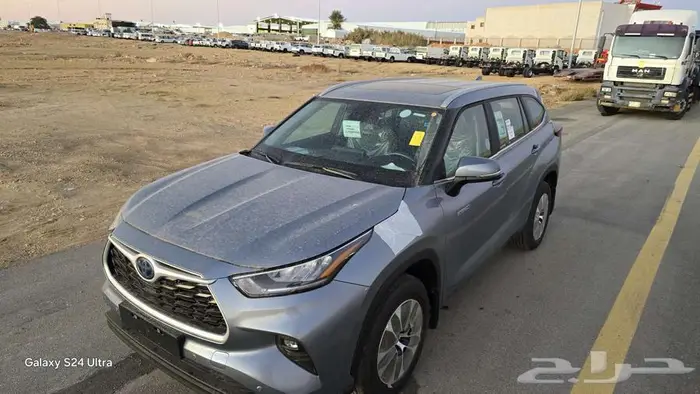 تويوتا هايلاندر 2025 10