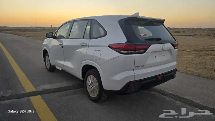 تويوتا انوفا 8