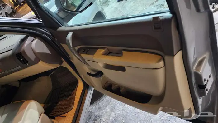 إصلاح ديكورات جمس سيرا سلفرادو 19