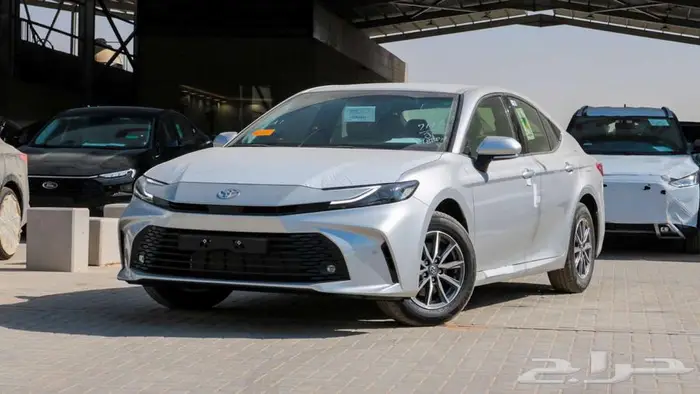 تويوتا كامري استندر كاش وبالتقسيط 4