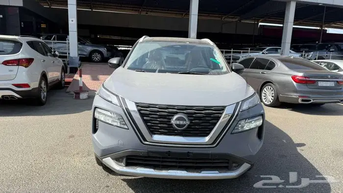 نيسان اكس تريل SL فل كامل 2025 3