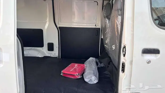 تويوتا لايت اس 2025 بضاعه جير عادي 8