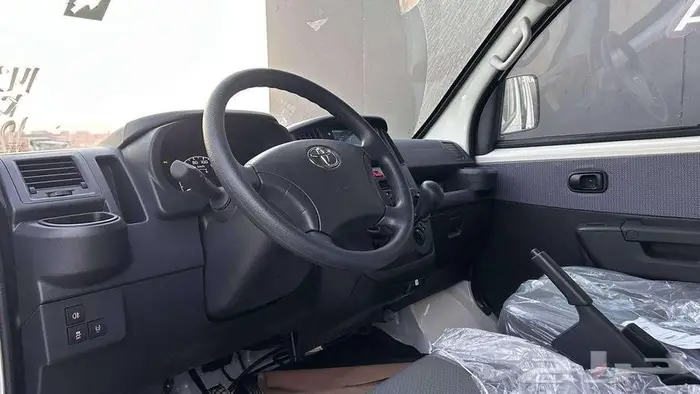 تويوتا لايت اس 2025 بضاعه جير عادي 9