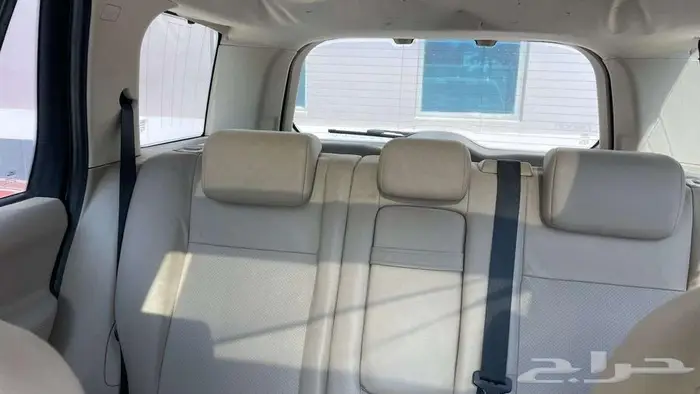 لاندروفر 2009 للبيع 12