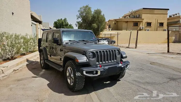 للبيع سيارة جيب رنجلر صحارى 2019 _ 4أبواب _ مقاعد جلد 2