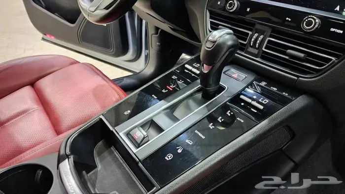 بورش ماكان 2022 14