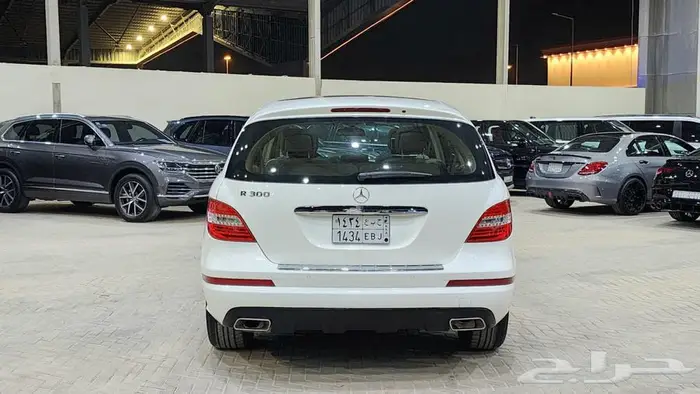 مرسيدس R300 2013 5