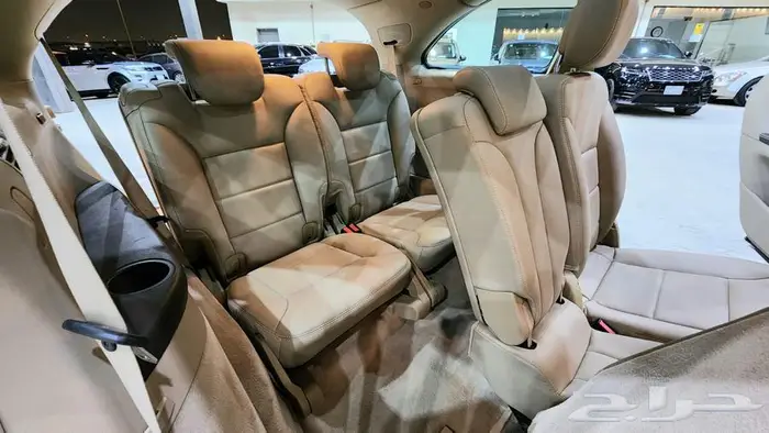 مرسيدس R300 2013 20