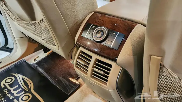 مرسيدس R300 2013 17