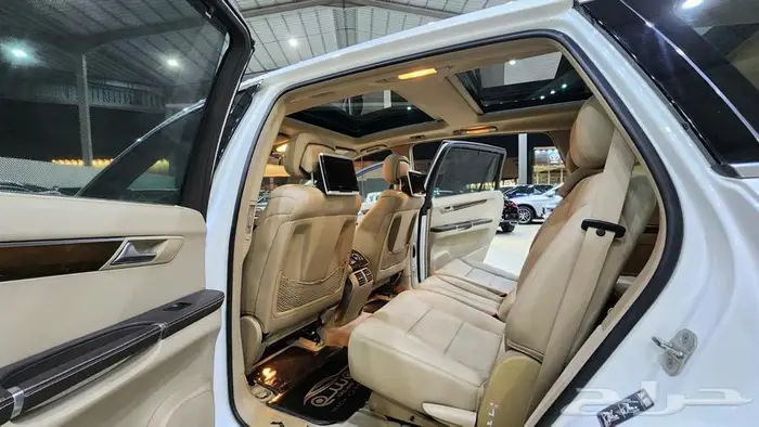 مرسيدس R300 2013 21