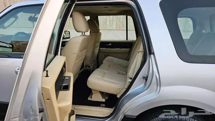 اكسبدشن قصير بدون دبل 2015 بحالة ممتازة 3