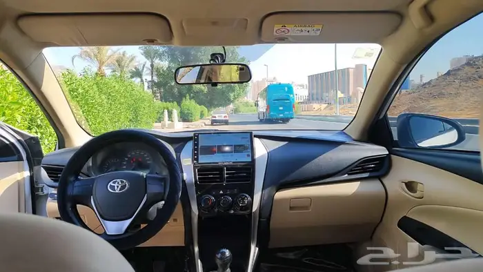 يارس 2019 جير عادي تويوتا يارس 2019 جير عادي 6