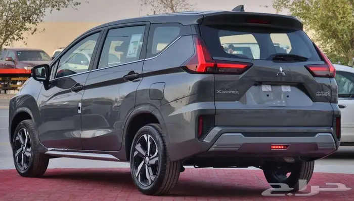 ميتسوبيشي اكسباندر HL فل كامل 2025 سعودي مبيعات البنوك 4