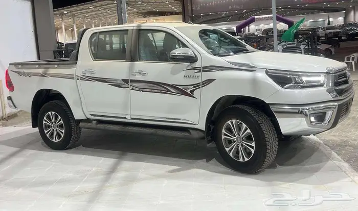 هايلوكس غمارتين S-GLX 4 4 عادي بنزين 2025 2