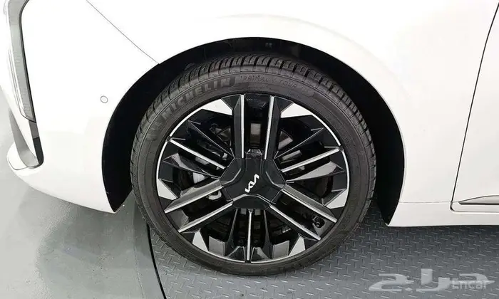 كيا K8 HEV 2025 - وارد كوريا 5