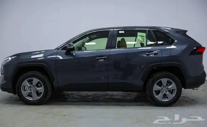 تويوتا رافور LE دبل 2025 بقسط 1520 2