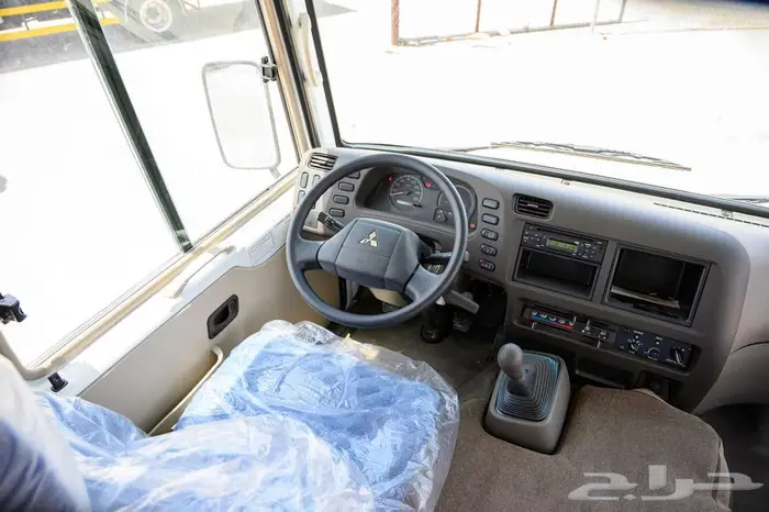 ميتسوبيشي فوزو روزا باص 26 راكب ديزل موديل 2024 - عرض خاص 6