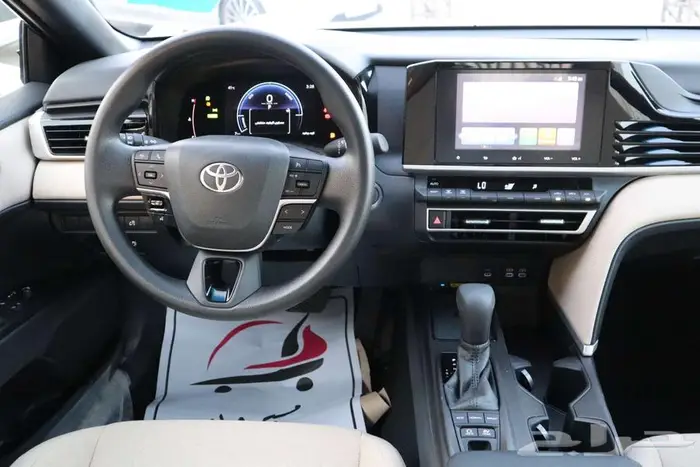 تويوتا كامري E هايبرد 2025 سعودي اقل سعر 8