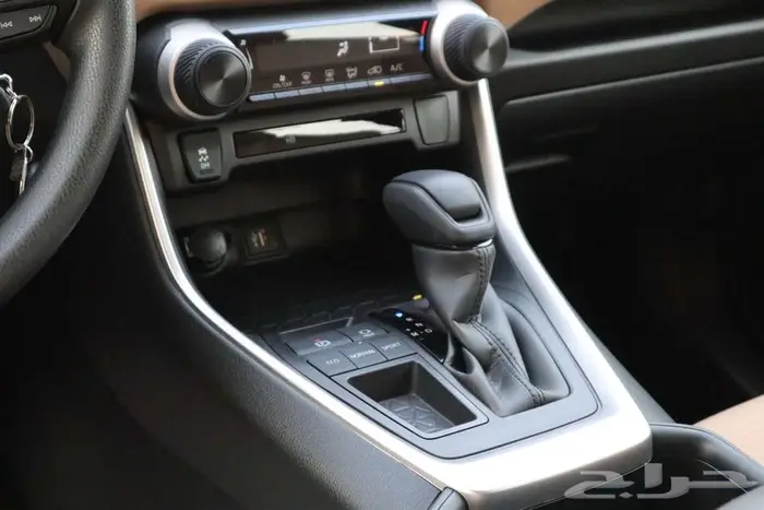 تويوتا راف فور LEدبل و بدون دبل بنزين 2025 سعودي اقل سعر 14