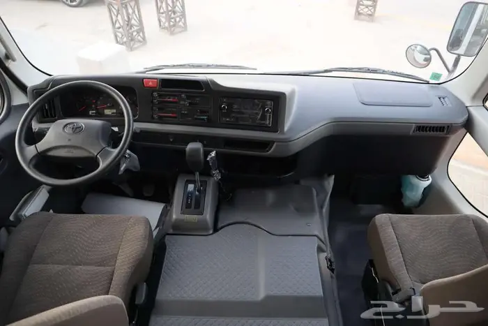 تويوتا باص كوستر 22 راكب و 23راكب خليجي 2025 ديزل 8